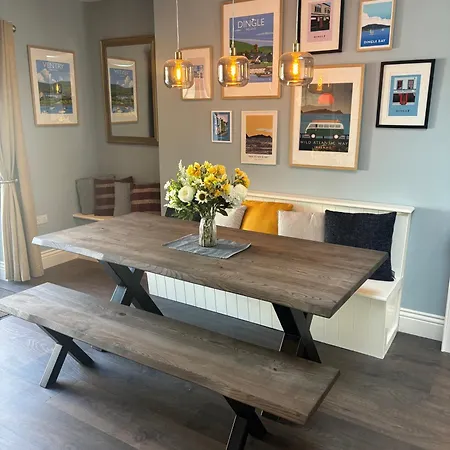 Jb O Sheas Self Catering Pub Nyaraló