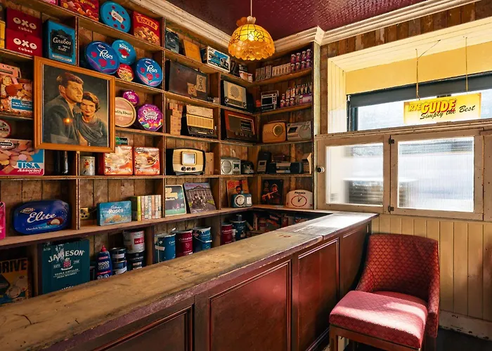 Jb O Sheas Self Catering Pub * Dingle